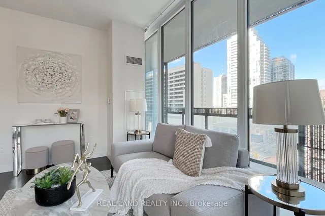 Additional image 11 of 8 Eglinton Ave Unit 608