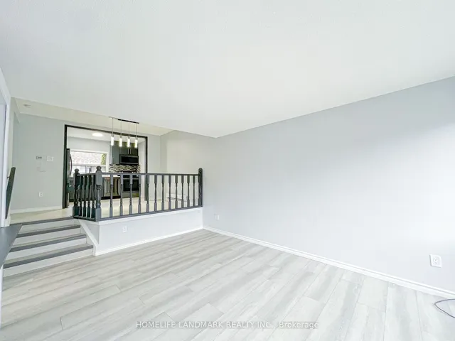 Additional image 7 of 34 Venetian Cres Unit 137