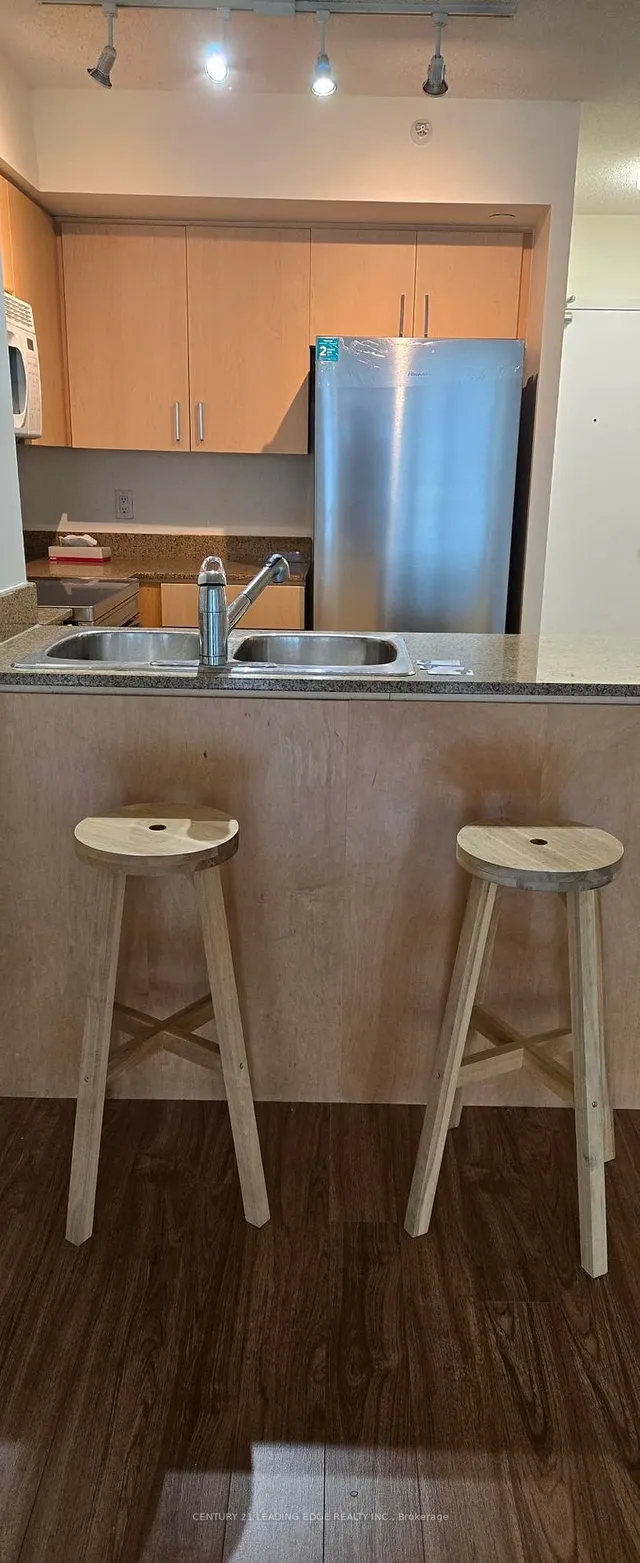 Additional image 13 of 373 Front St Unit 307