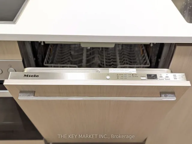 Additional image 21 of 25 McMahon Dr Unit 205