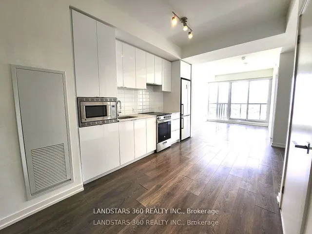 Additional image 8 of 49 East Liberty St Unit 2304