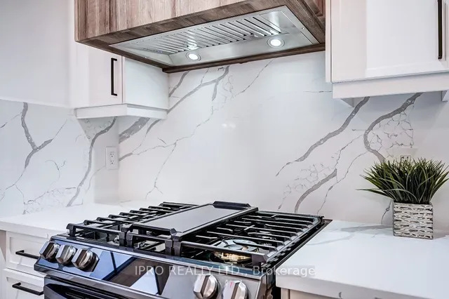 Additional image 13 of 73 Inniswood Dr