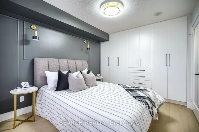 Additional image 30 of 60 Heintzman St Unit 1028