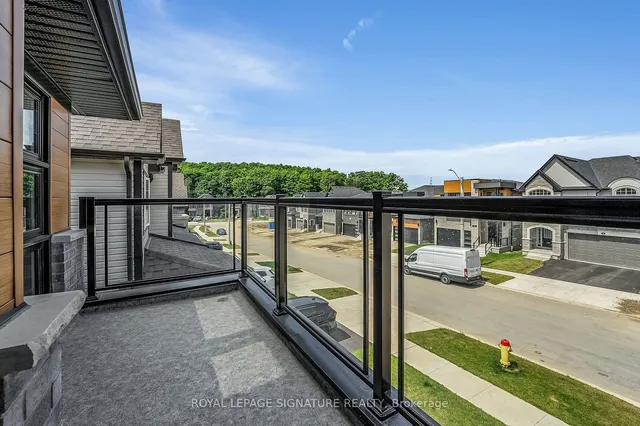 Additional image 28 of 7 Carina St