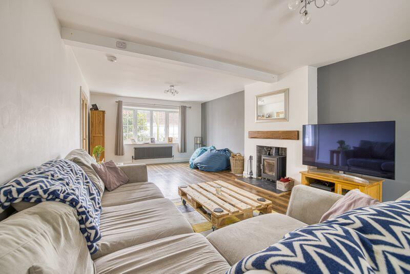 Additional image 10 of Fully renovated detached family home