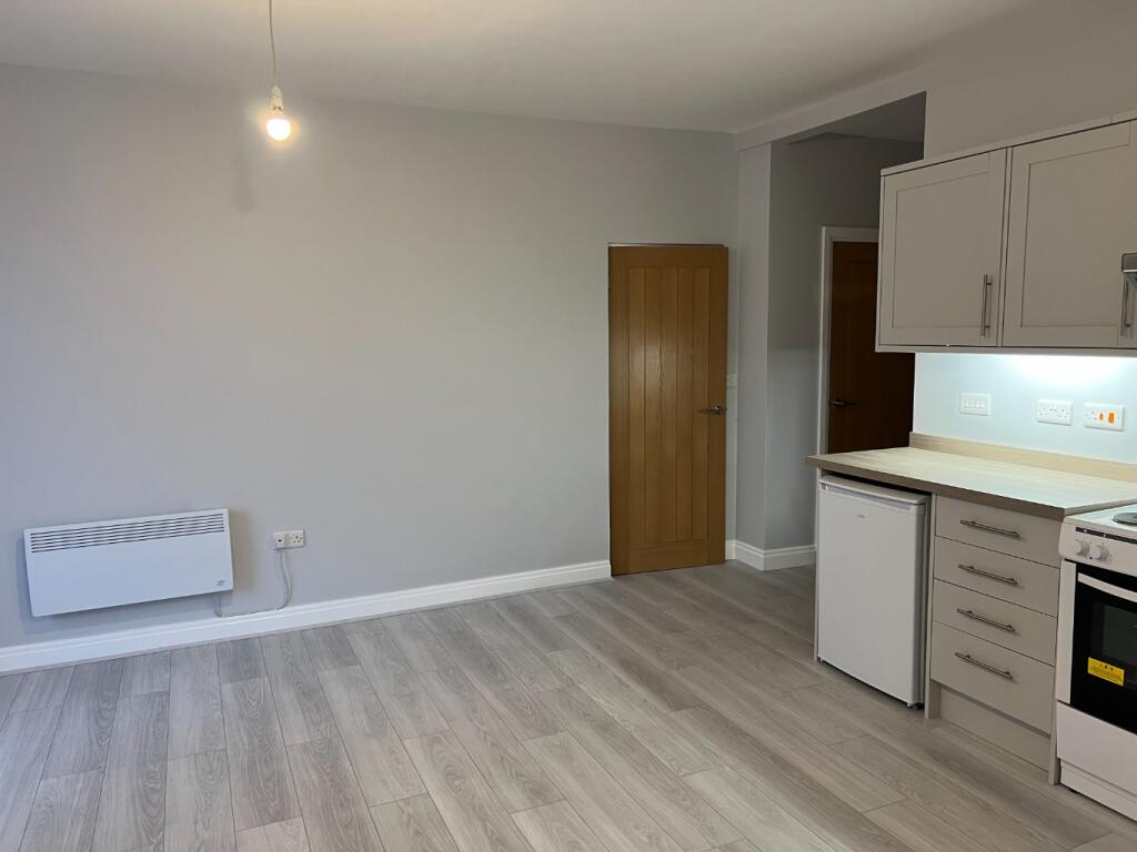 Additional image 4 of High Street, Street, Somerset BA16 0EB