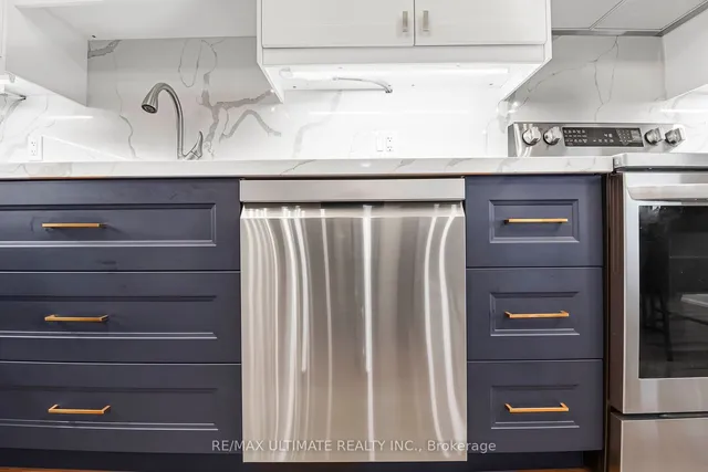 Additional image 6 of 38 Lee Centre Dr Unit Ph501