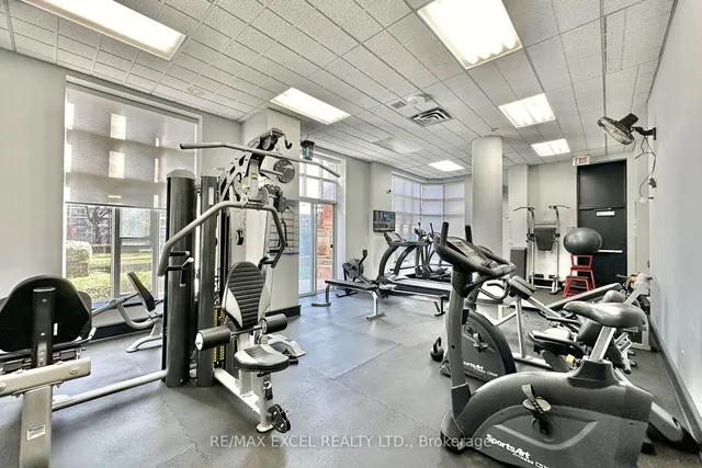 Additional image 33 of 21 Overlea Blvd Unit 708