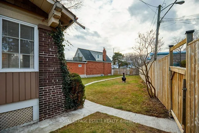 Additional image 33 of 63 Valhalla Blvd