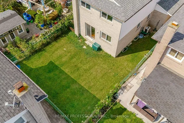 Additional image 35 of 50 Franca Cres