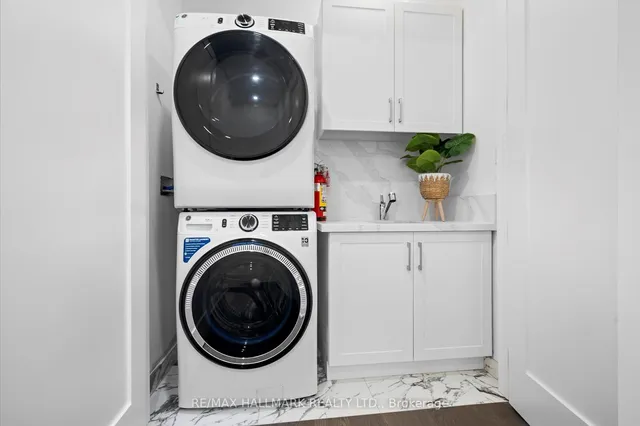 Additional image 30 of 17 Antonio Crt