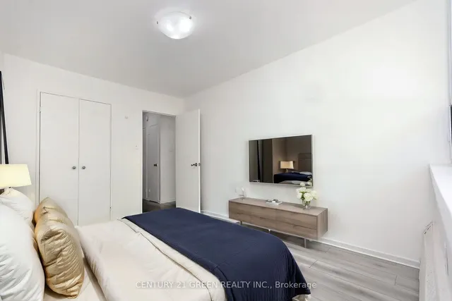 Additional image 15 of 360 Ridelle Ave Unit #106