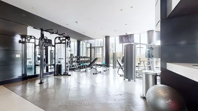 Additional image 30 of 32 Davenport Rd Unit 313