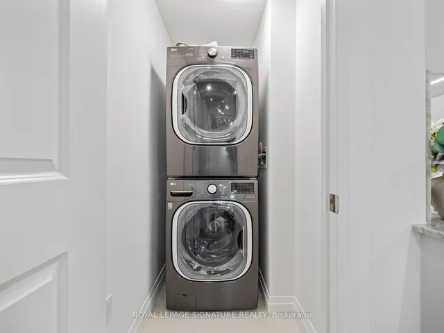 Additional image 14 of 285 Avenue Rd Unit 304