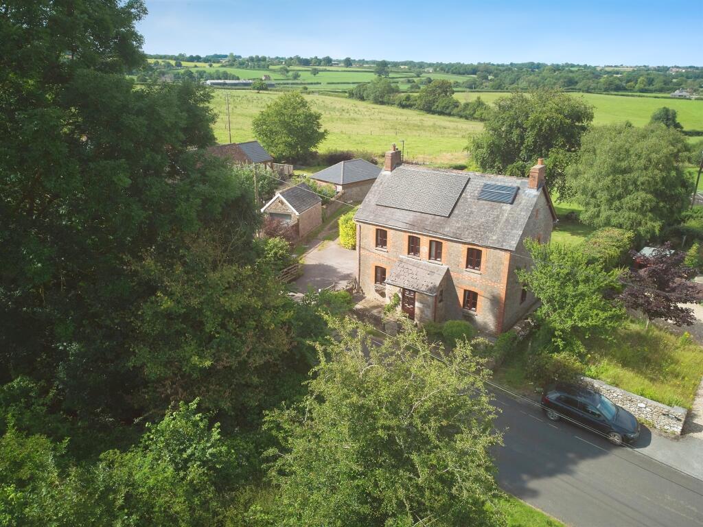 Additional image 19 of The Old Yard, Templecombe