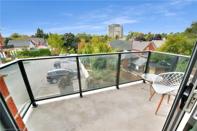 Additional image 26 of 399 Queen St S Unit 211