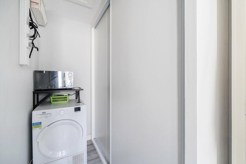 Additional image 16 of Priorygate Court, Castle Cary, BA7