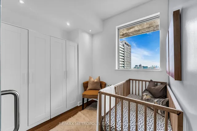 Additional image 26 of 375 King St Unit 3009