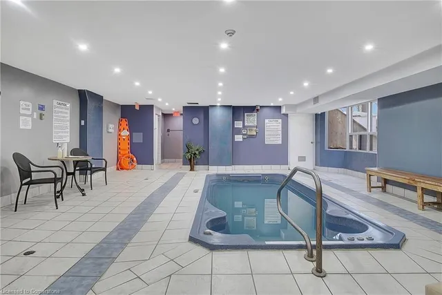 Additional image 39 of 55 Green Valley Dr Unit 411