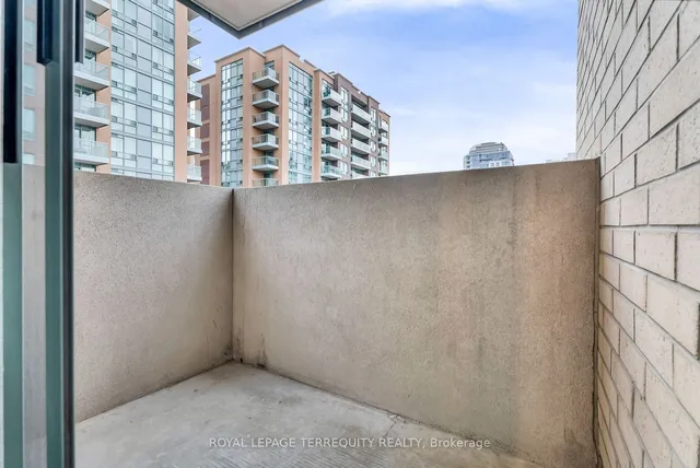 Additional image 30 of 17 Michael Power Pl Unit 505