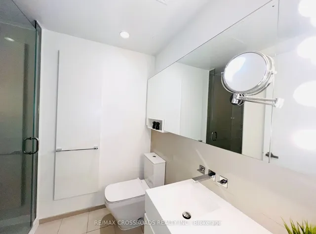 Additional image 10 of 45 Charles St Unit 1805
