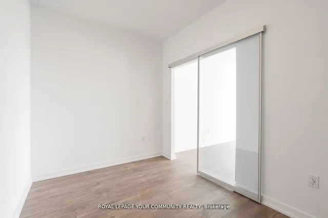 Additional image 28 of 2433 Dufferin St Unit 803