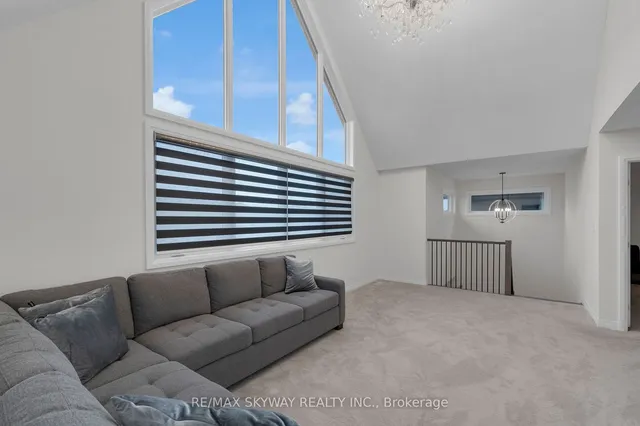 Additional image 26 of 972 Stonecliffe Walk Unit 18