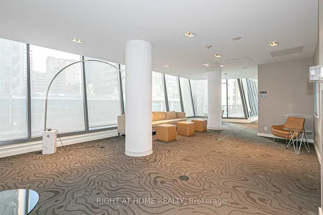 Additional image 11 of 832 Bay St Unit 208