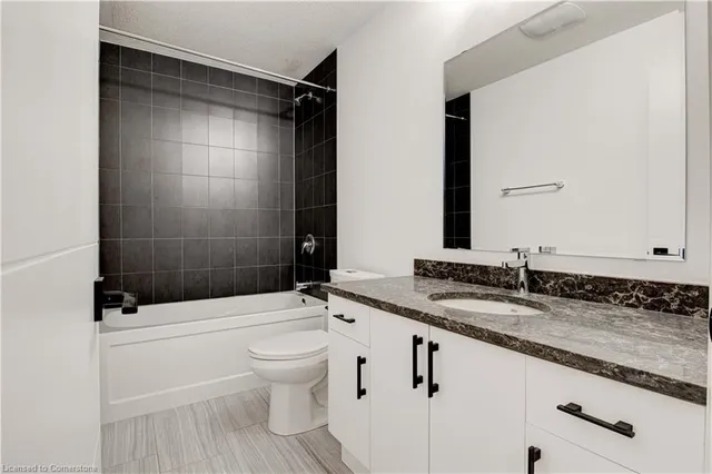 Additional image 23 of 261 Woodbine Ave Unit 71