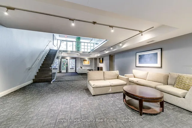 Additional image 29 of 85 East Liberty St Unit 709