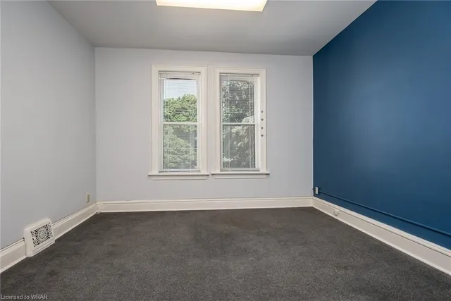 Additional image 29 of 109 College St