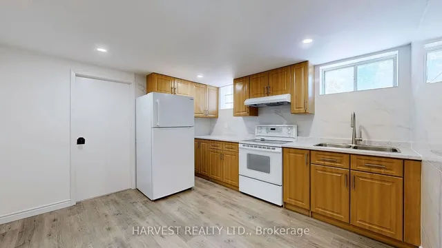 Additional image 22 of 47 Commons Dr