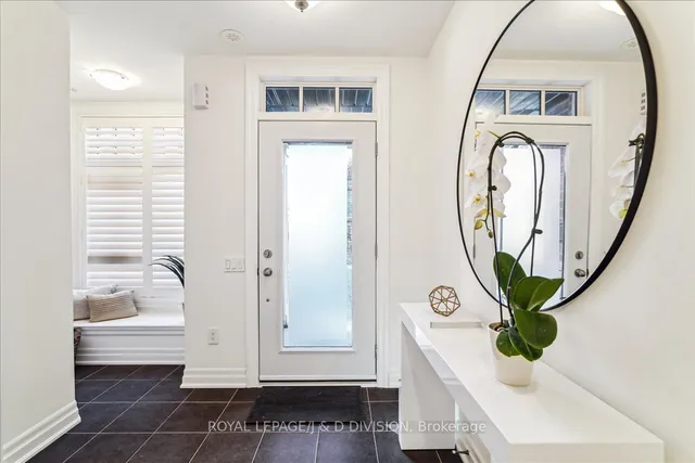 Additional image 7 of 365B Roehampton Ave