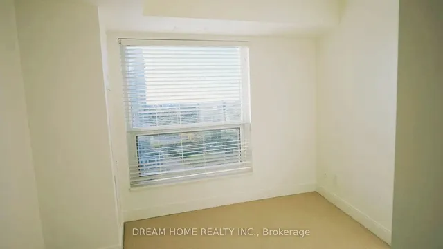 Additional image 5 of 125 Village Green Sq Unit 2408