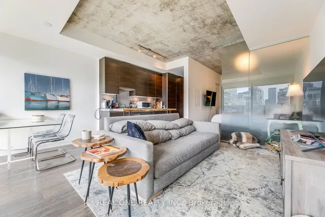 Additional image 12 of 629 King St Unit 913