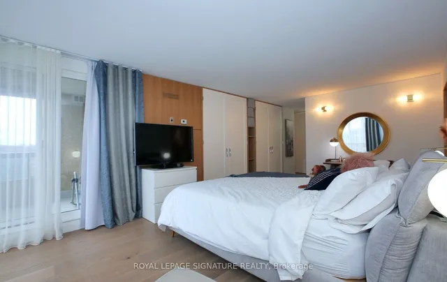 Additional image 22 of 1 Concorde Pl Unit 703