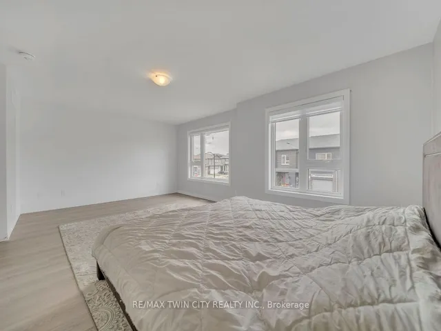 Additional image 21 of 8 Pony Way