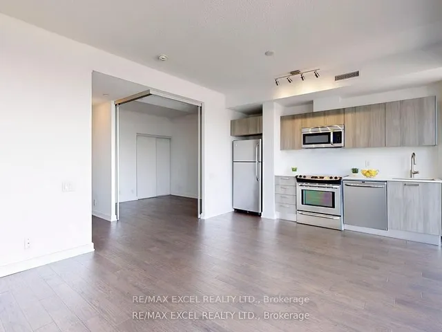 Additional image 13 of 1815 Yonge St Unit 2005