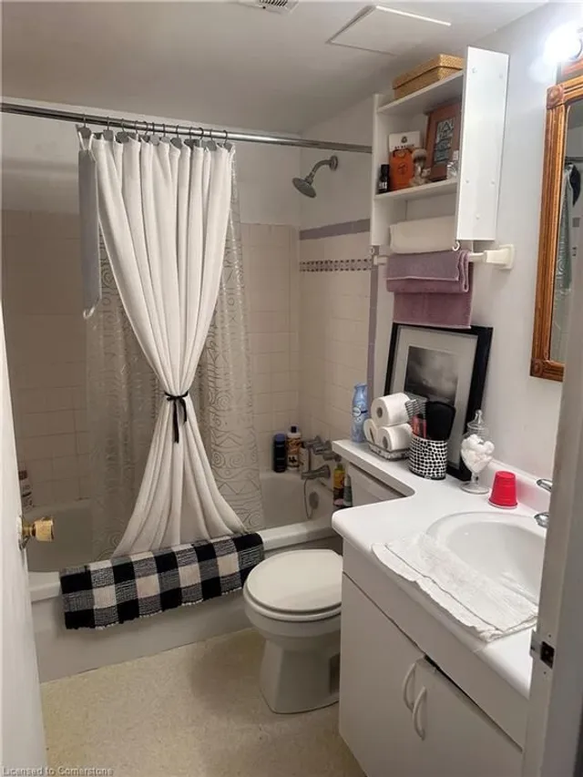 Additional image 17 of 24 Midland Dr Unit 301