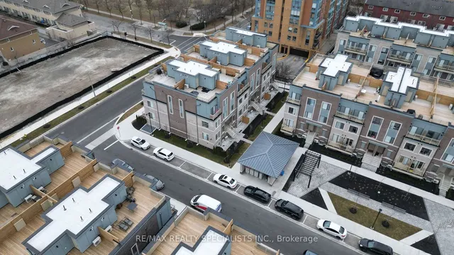 Additional image 4 of 260 Twelfth St Unit 14