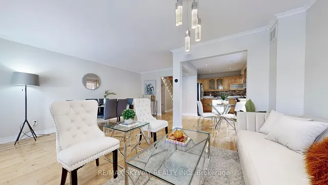 Additional image 5 of 38 Winter Gardens Tr