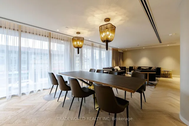 Additional image 24 of 151 Avenue Rd Unit 305