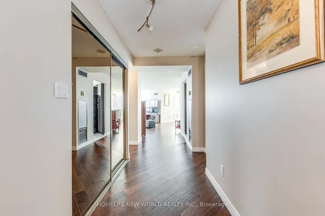 Additional image 5 of 30 Greenfield Ave Unit 1206