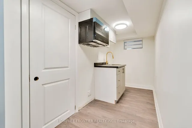 Additional image 24 of 126 Walter St