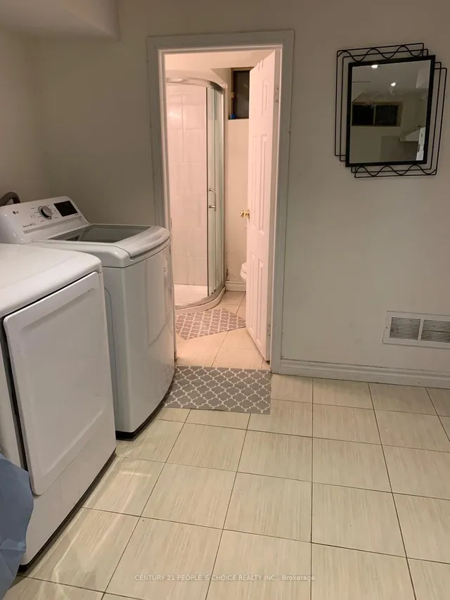 Additional image 7 of 43 Graylee Ave