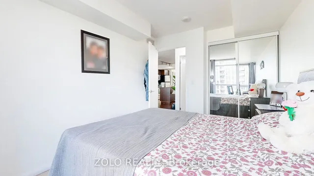 Additional image 6 of 215 Fort York Blvd Unit 1301