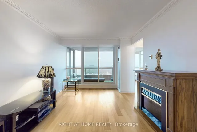 Additional image 16 of 10 Guildwood Pkwy Unit 1131