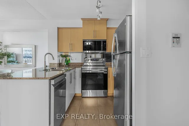 Additional image 7 of 8 Rosebank Dr Unit 7i