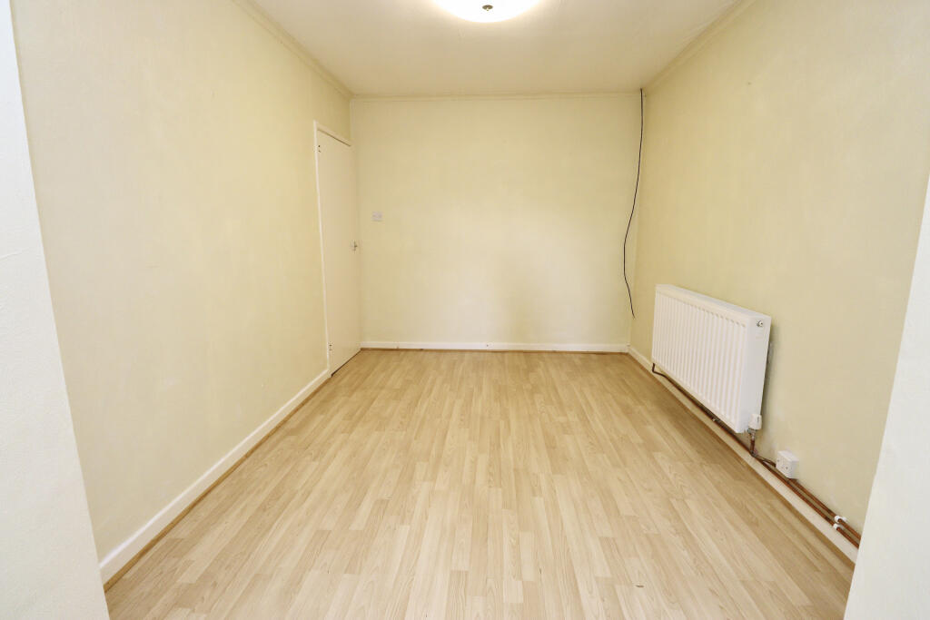 Additional image 5 of Portland Road, Street