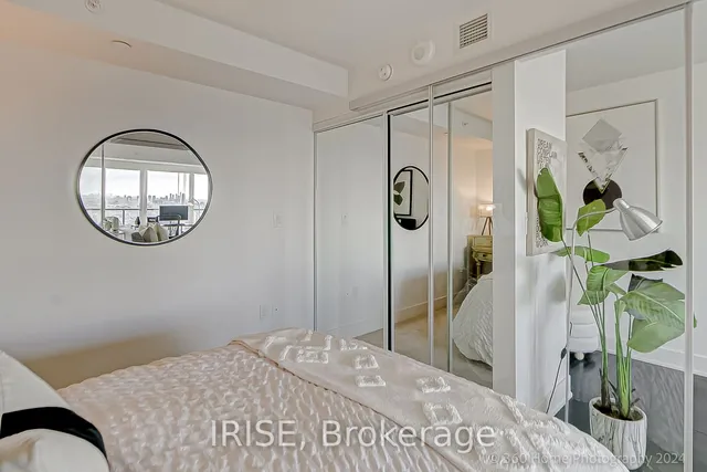 Additional image 9 of 955 Bay St Unit 2710